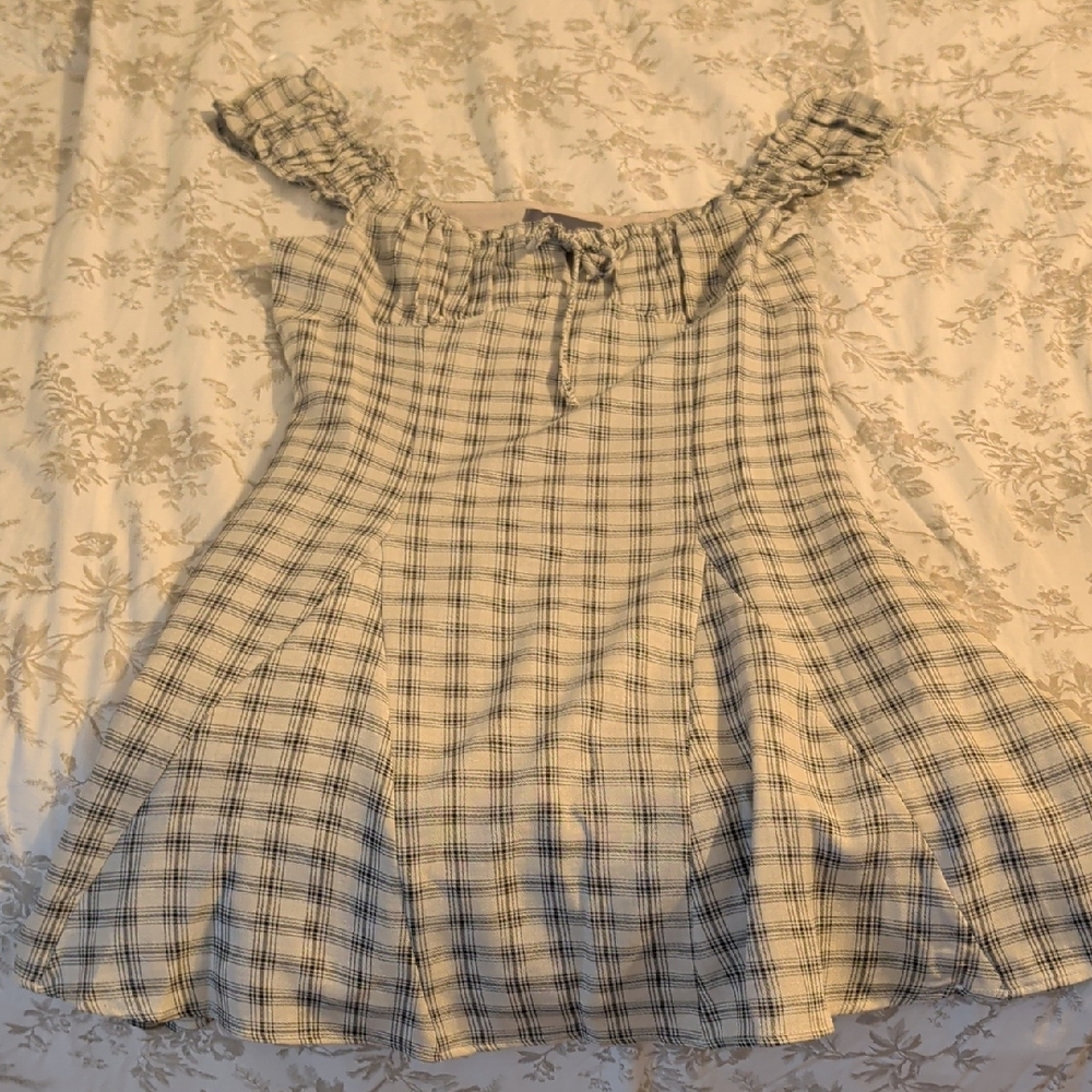Elegant Plaid Off-Shoulder Mini Dress
